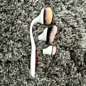 Real Techniques 3 in 1 Adjustable Blender Makeup Brushes​​​​